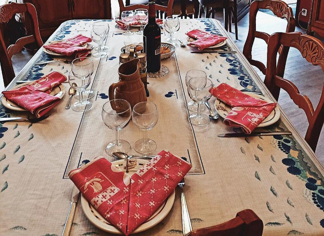 Hostellerie Des Voyageurs Cassagnes-Begonhes Luaran gambar